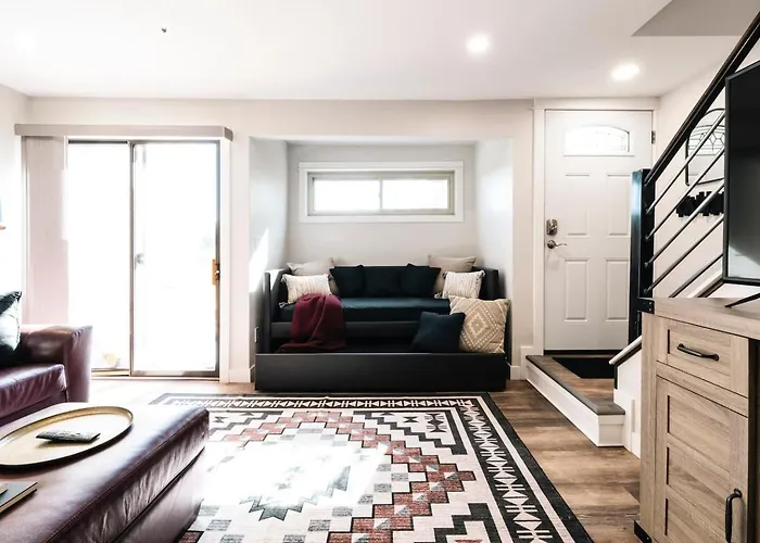 Pet-friendly Townhouse Creekside Walk