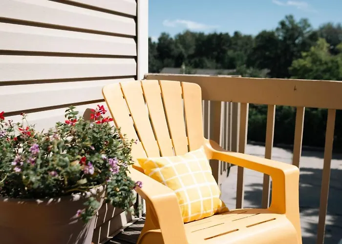 Pet-friendly Townhouse Creekside Walk Sheridan